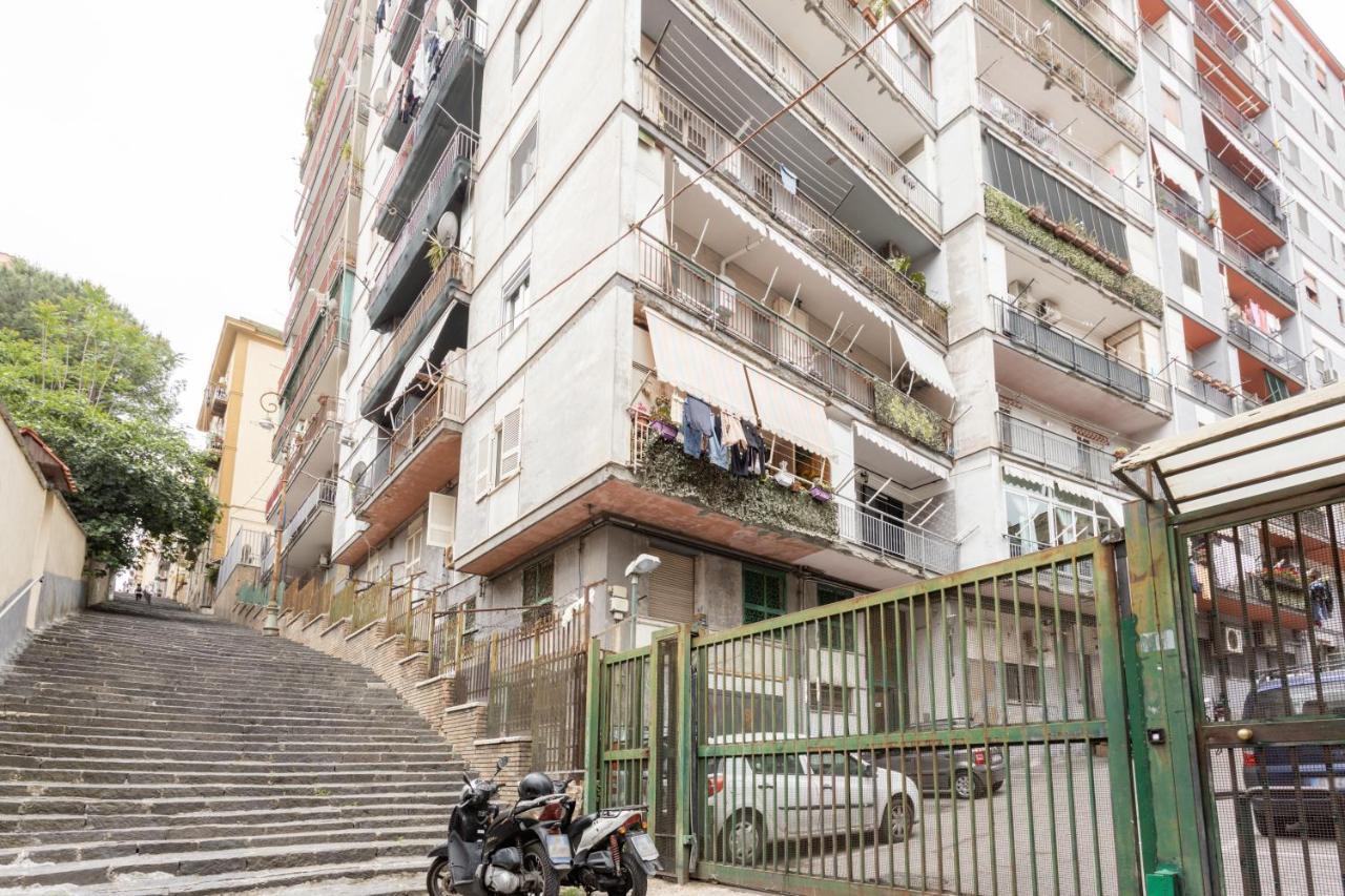 Panoramic Flat Between Materdei And Fontanelle Neapel Exterior foto